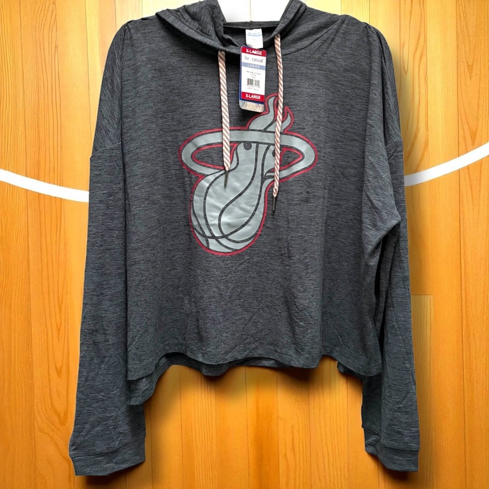 MIAMI HEAT NBA Pullover‎ Ladies Logo Hoodie Long Sleeve Grey NWT XL